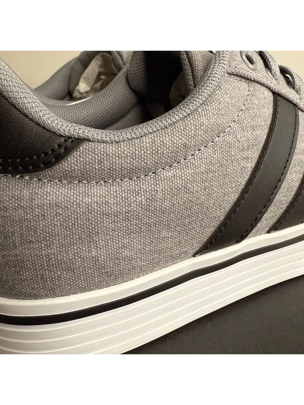 Adidas Daily 4.0 Grey/Black Canvas Sneakers - Men’s 8.5/Women’s 9.5 - New in Box
